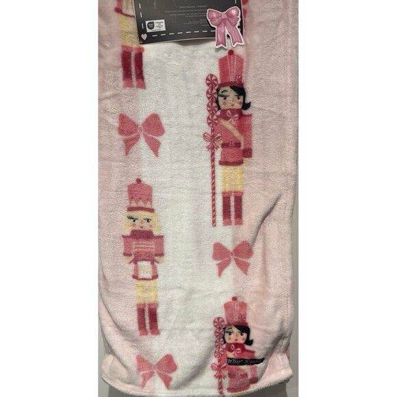 Betsy Johnson pink nutcracker blanket - Picture 3 of 4